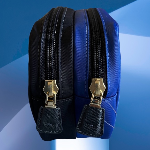 TORY BURCH NEW NYLON MAKEUP COSMETIC BAG CASE 2 sided BLUE ZIP Mother Day gift - Picture 4 of 9